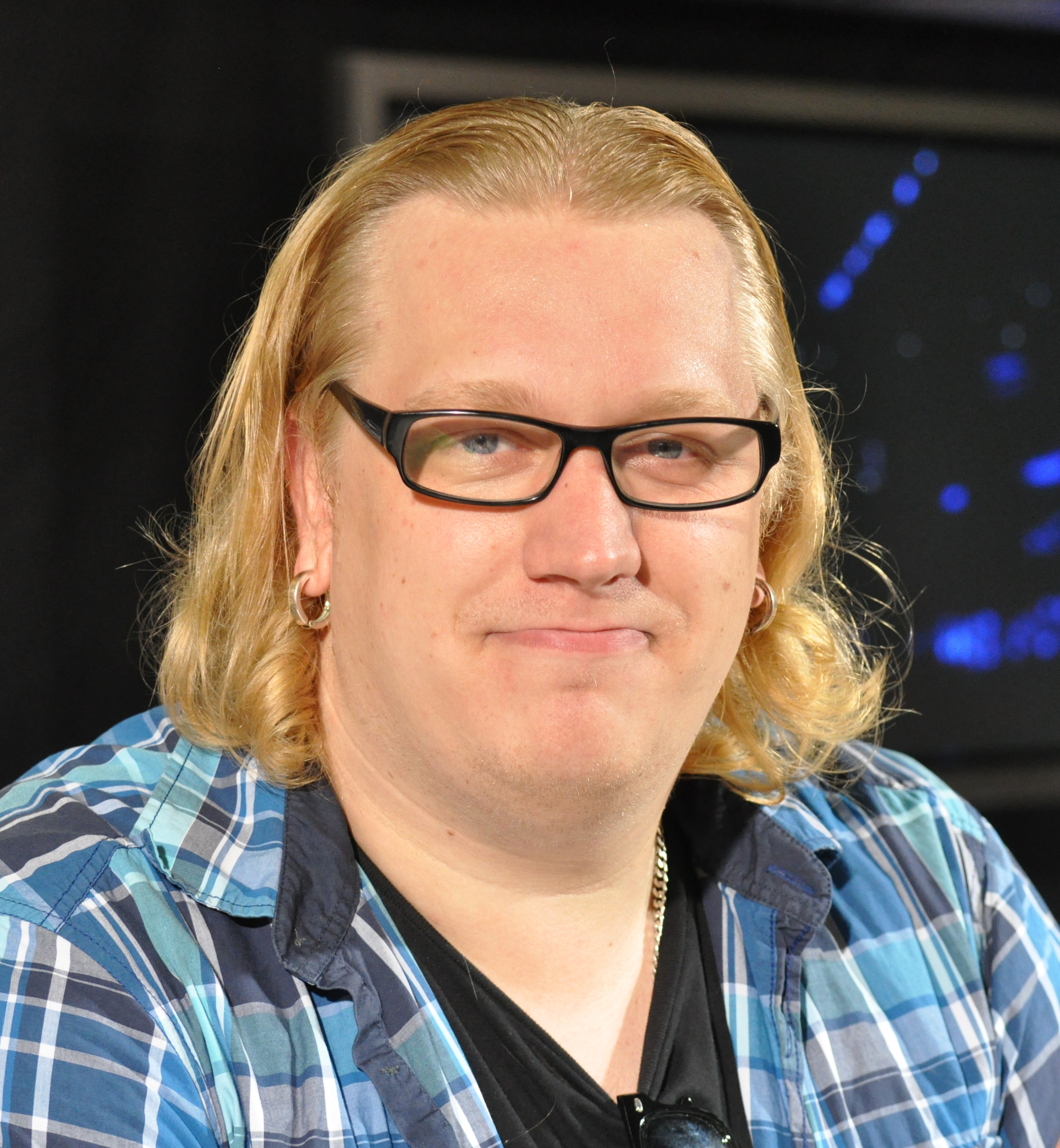 Arttu Wiskari osti vaatteen naistenosastolta – vinkkaa muillekin miehille