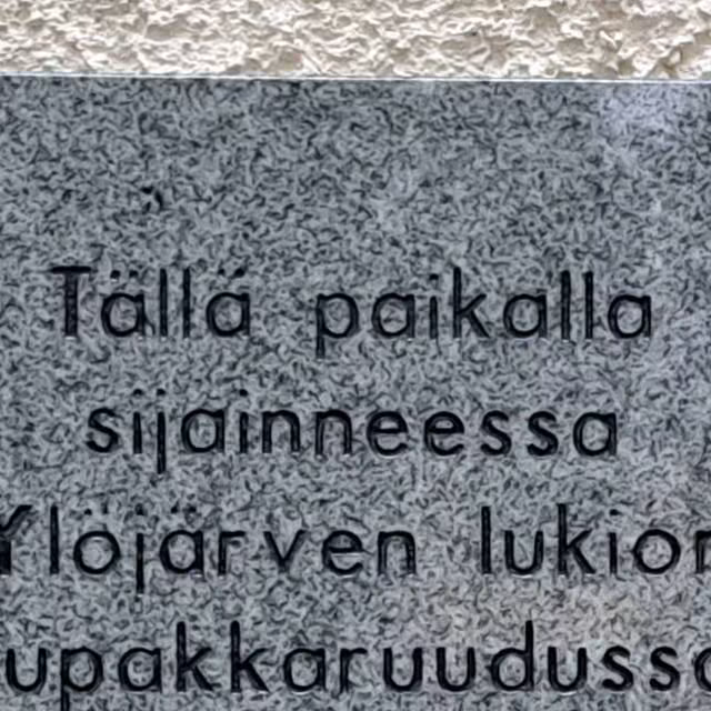 Martti Syrjä sai vuosikymmenten jälkeen lukion päättötodistuksen ja kunniaylioppilaan arvon