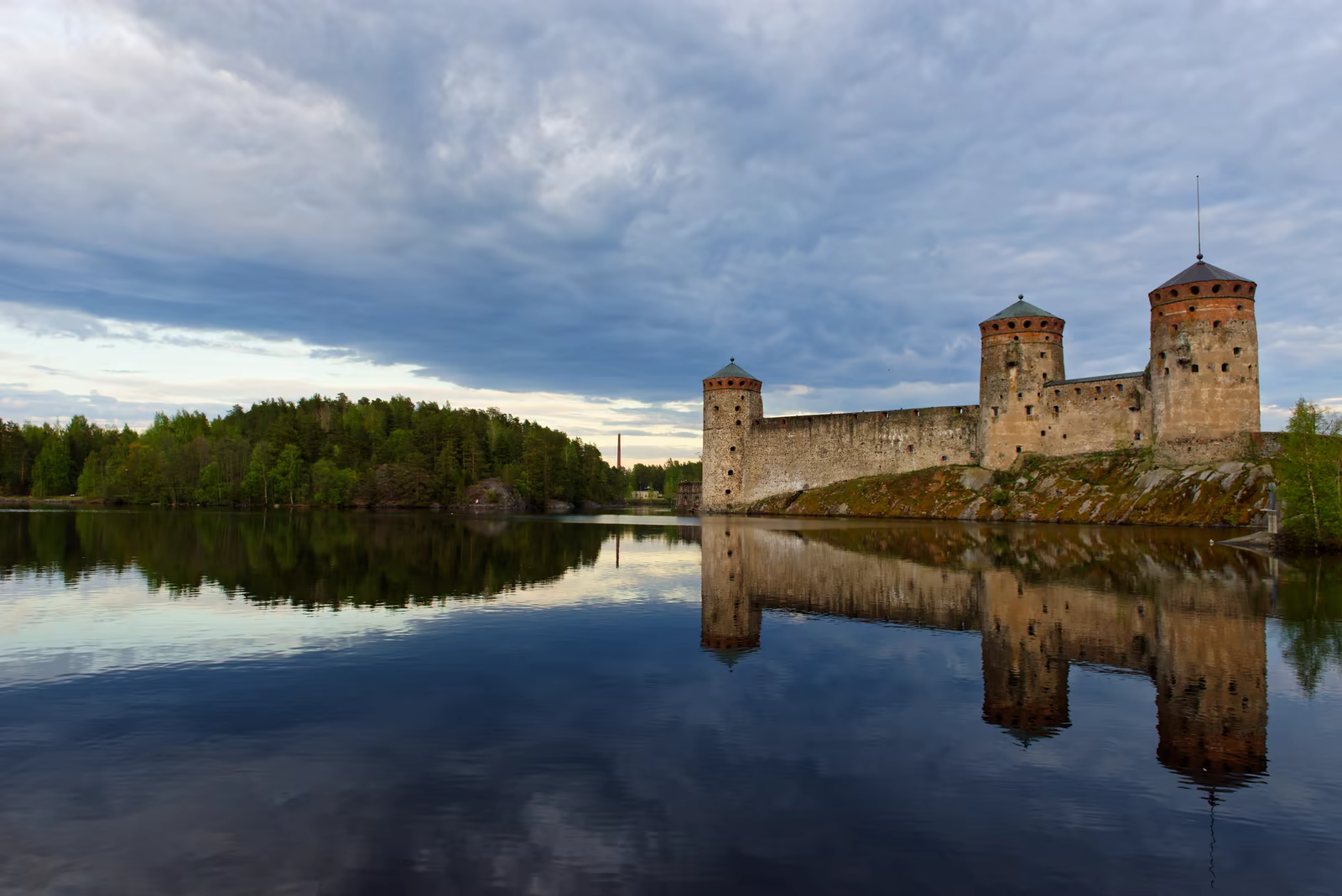 Verikyyhky tuo upyrin vuoden 1992 Savonlinnaan