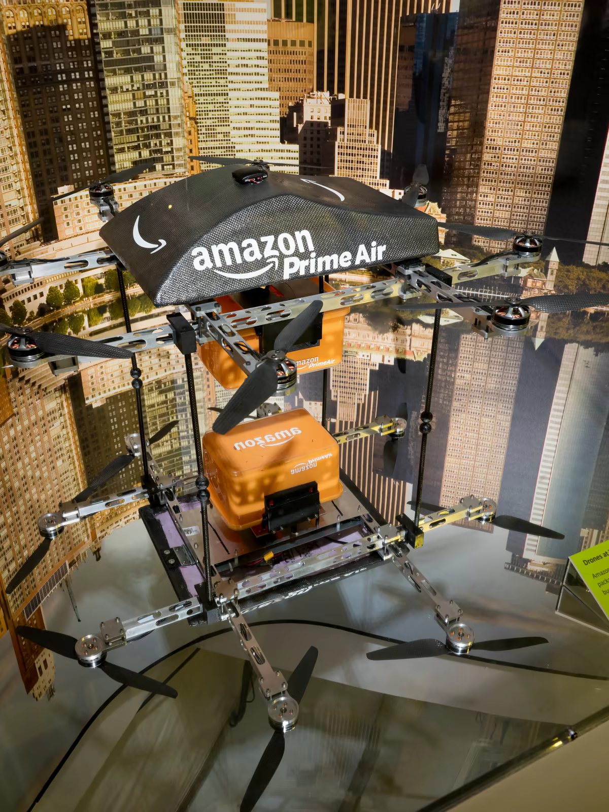 Richardsonissa laskettiin 52 Amazon-droonia hiljaisena päivänä